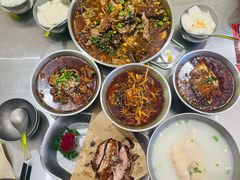 -蓉三少冒烤鸭·四川小吃集(北京首店)