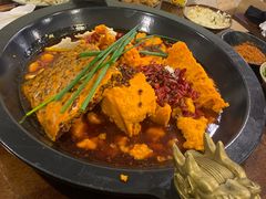 -黄潇洒老火锅(九眼桥宏济巷店)