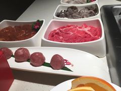 -海底捞火锅鲜切牛肉主题店(长寿路店)