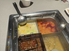 -海底捞火锅鲜切牛肉主题店(长寿路店)
