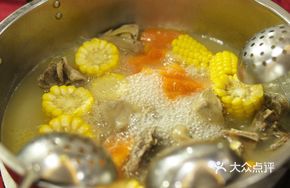 Stewed Papaya Corn Pigeon