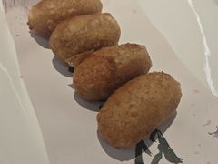 油煎芋泥素菜酥-阿忠食坊大排档·20年老店(万象城店)