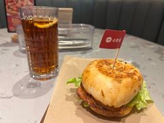 -必胜客(欢乐颂店)