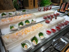 -金马门国际美食百汇(珞喻路店)