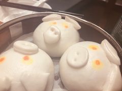 金沙肥猪包-点点心点心专门店(旺角店)