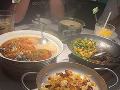 -费大厨辣椒炒肉(高铁吾悦广场店)