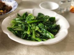 蒜茸油麦菜-北雪湘园酒家(五山店)