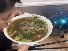 -清真·白家牛肉罩火烧老店(育才街店)