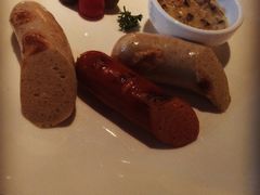-绿茵阁牛扒餐厅(客村店)