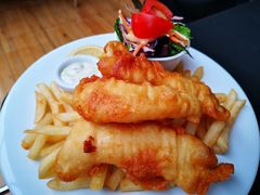 -Bully Hayes Restaurant & Bar