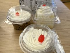 -红宝石·鲜奶小方·海派西点房(肇嘉浜店)