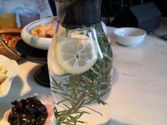 -荷庭·精致湘菜(华强北九方店)
