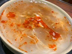 -亮亮面馆(经六路店)