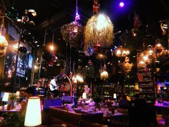 -胡桃里乐队酒馆(农科路店)