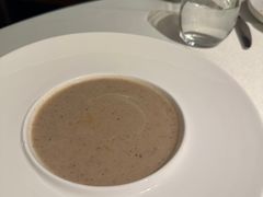 -MONICH牛排融合餐厅(和义大道购物中心店)