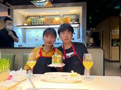 -海底捞火锅(威高广场店)