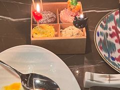 -海派悦庭·海胆烧麦·新融合菜(凯德广场店)