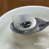 芝麻汤圆是一如既往的好吃，有猪油香；乔家栅是意外惊喜