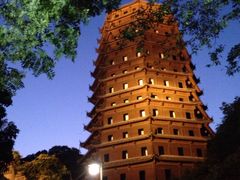 -六和塔文化公园