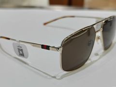 -YI OPTICAL 奕镜·蔡司战略合作店(长宁来福士店)