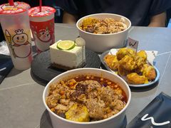 -W COLLECTIVE  DESSERT SHOP