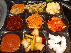 -烤路里·韩国品质自助烤肉(石路天虹4号店)