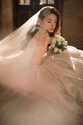 -喜爱高定婚纱摄影