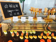 蛋糕-万达文华酒店·48F云端窗景美食汇自助餐厅