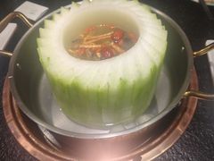 -得意咚瓜·顺德鱼生·冬瓜火锅(深圳首店)