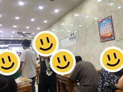 -刘信牛羊肉泡馍小炒(回民街店)