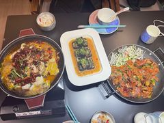 -桥边小楼·手工云南菜·古城观景小楼