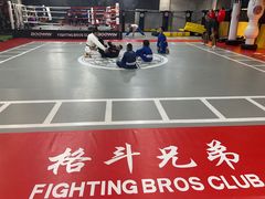 -格斗兄弟搏击健身训练馆(望京店)