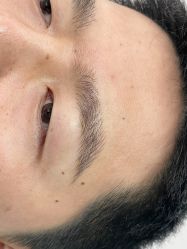 -一个差评成就的纹眉店