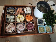 -雪梅月子中心(华侨城店)