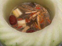 -得意咚瓜·顺德鱼生·冬瓜火锅(深圳首店)