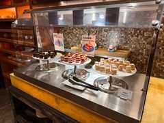 -岷山饭店-芝芝自助餐厅