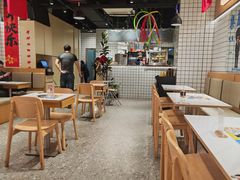 -樂麗餐室 · 本地茶餐廳(扬名广场店)