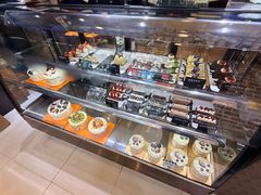 -红跑车蛋糕世界(网巾市店)