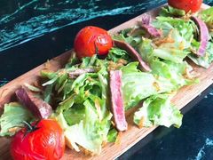 烤牛肉脆土豆丝沙拉-The Rug Cafe(王府中环店)