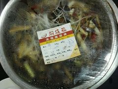 -弓虽昌焖烧鸡(大竹林店)