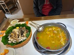 -野菌王•养生汤锅•野生菌火锅(大理漾濞路店)