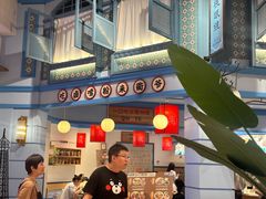-大食代美食广场(上海中心店)