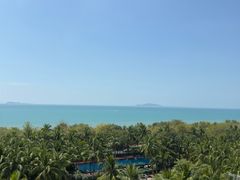 -三亚湾海居铂尔曼度假酒店