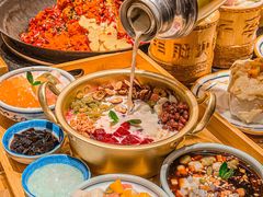 -周小明火锅(黑金冠社区店)