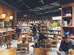 -漓江书院(三祺广场店)