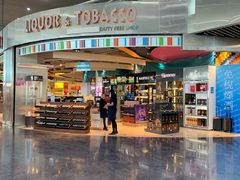 -中免(澳门机场免税店)