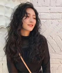 -名发世家烫染