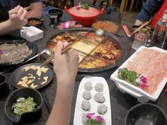 -渝宗老灶火锅(巴国城店)