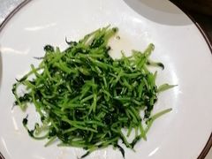 -潮界(LU·ONE凯德晶萃广场店)