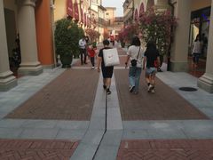 -佛罗伦萨小镇广佛名品奥特莱斯(疏港路店)